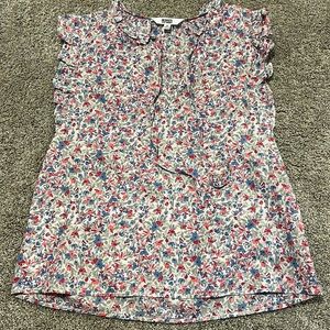 Flowery short sleeve dress shirt